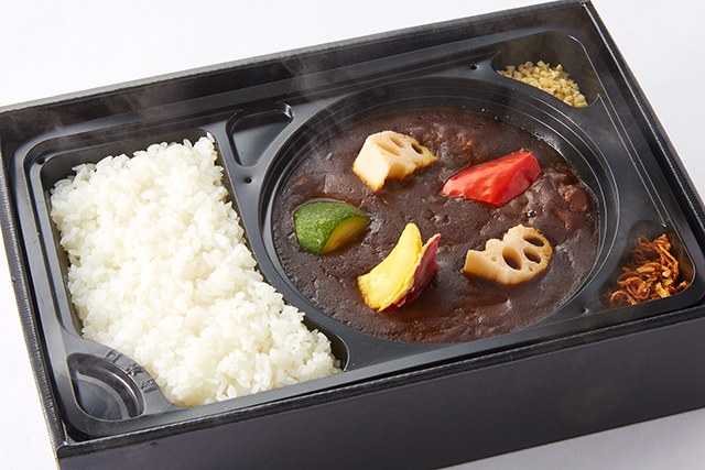 季節のごろごろ野菜カレー